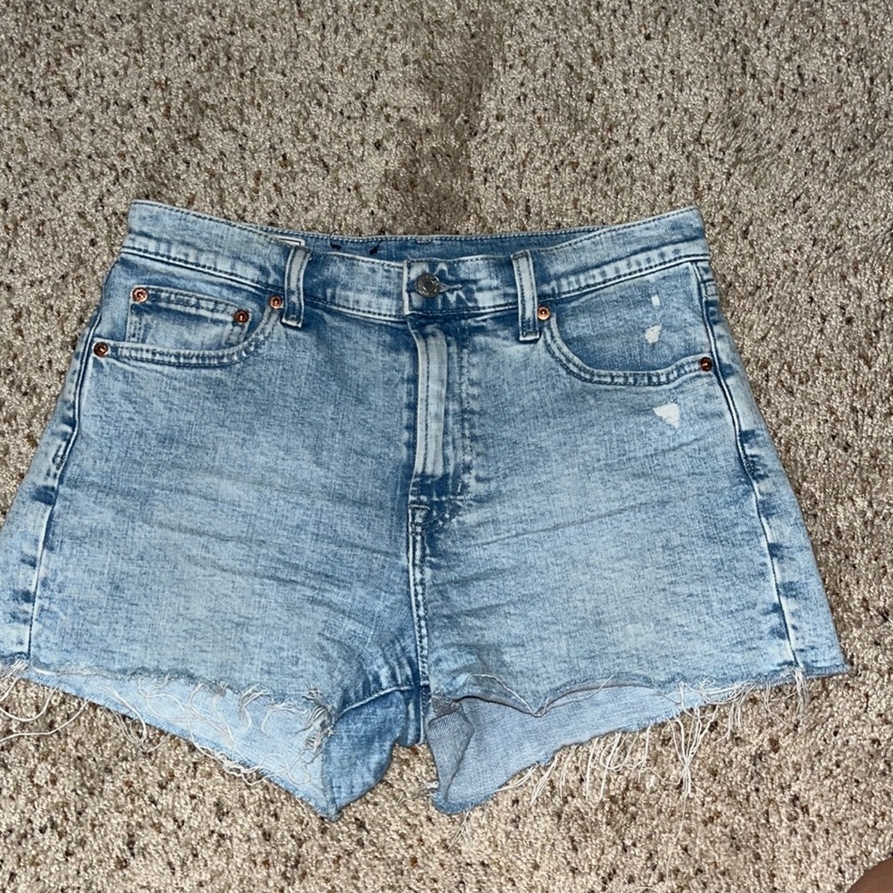 Gap Distressed 4” High Rise Jean Shorts